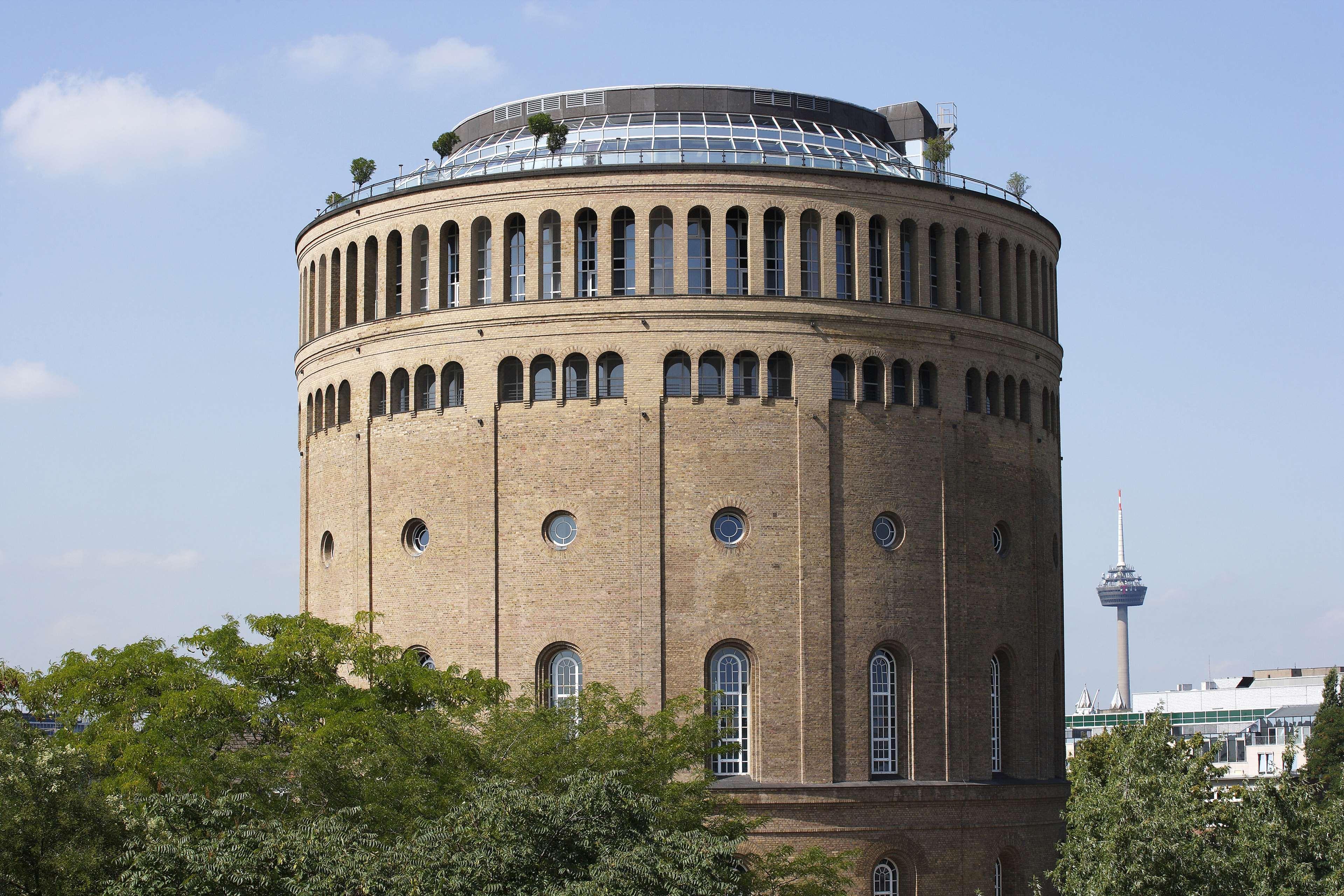 Wasserturm Hotel Cologne, Curio Collection By Hilton 외부 사진